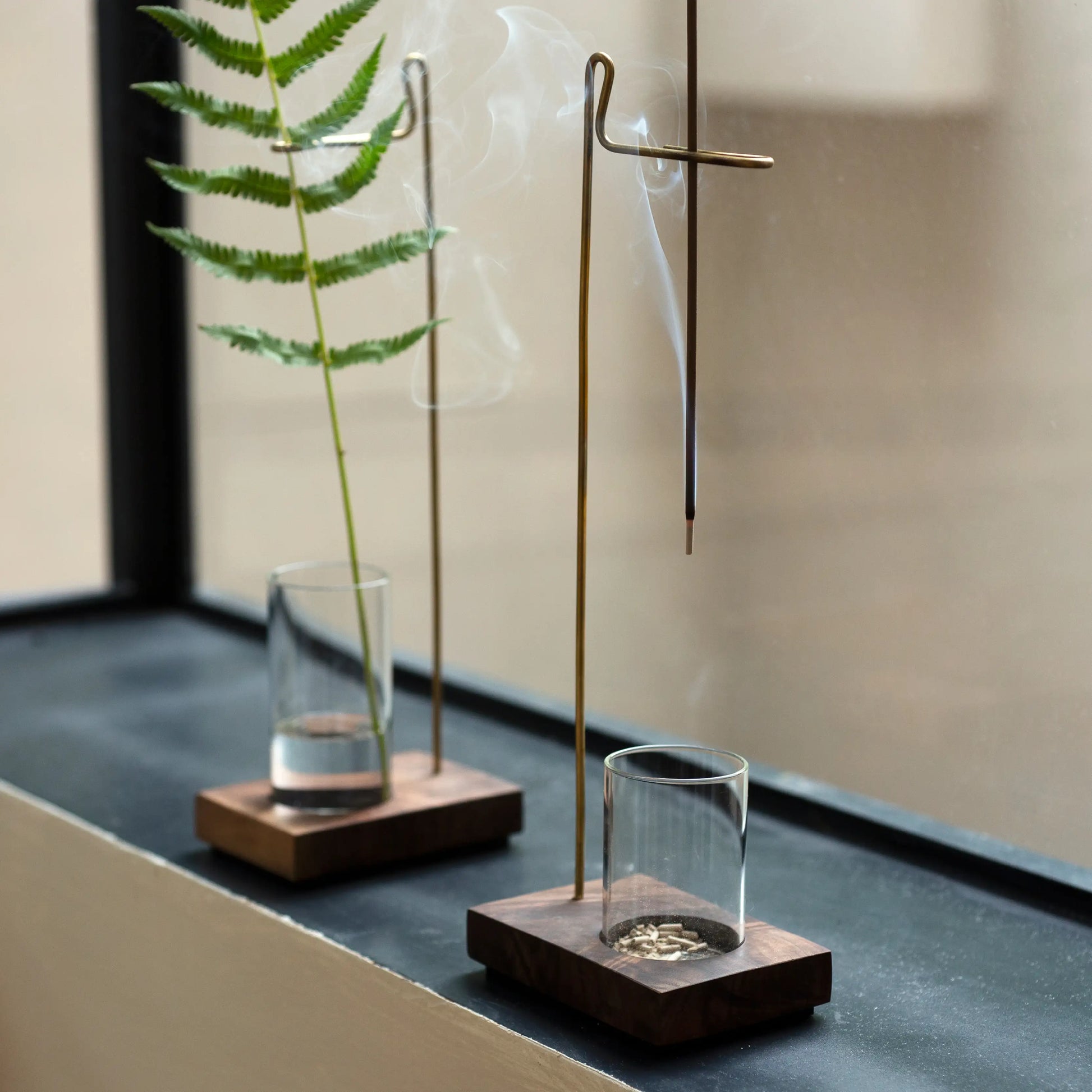 Side-by-side view of the incense holder and bud vase functionality.