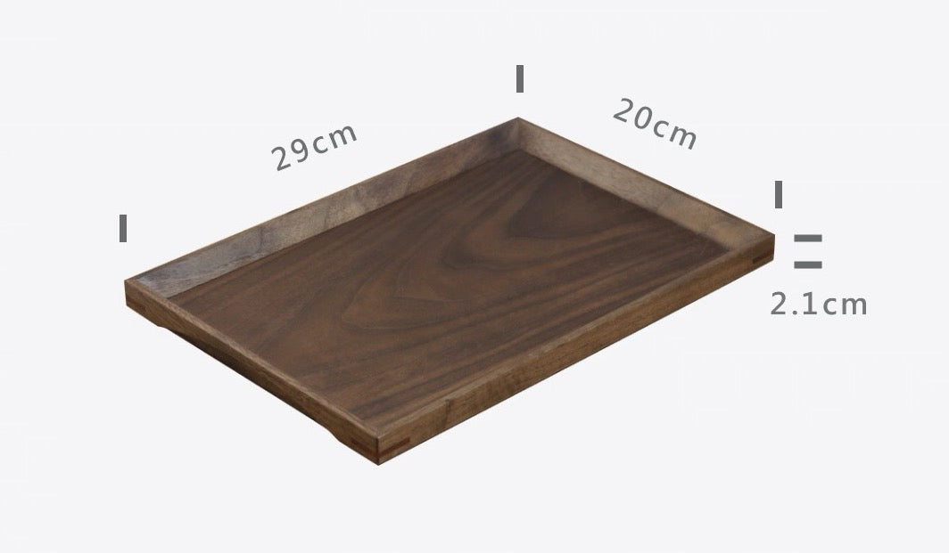 Walnut tray dimensions: 29cm × 20cm × 2.1cm on white background